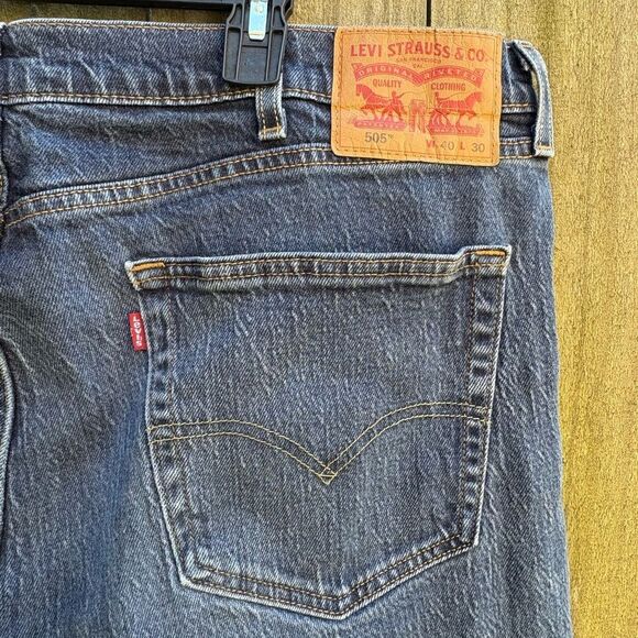 Levis 505 Jeans Mens Blue Medium Wash Straight Leg Classic Fit tag 40x30 - Picture 4 of 7